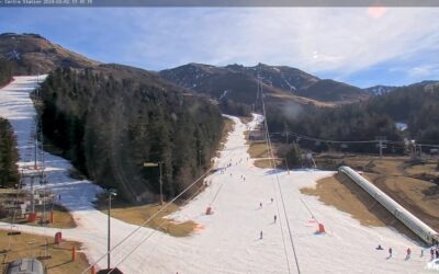 Départ pour le séjour au ski classes de 6e Chalet des Galinottes Le Lioran